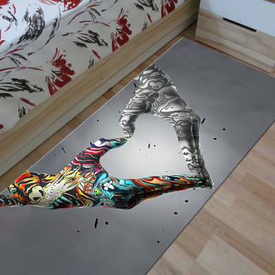 Exquisite Printed Rug with Soft Pile and Geometric Pattern for an Elegant Touch in Your Living Space