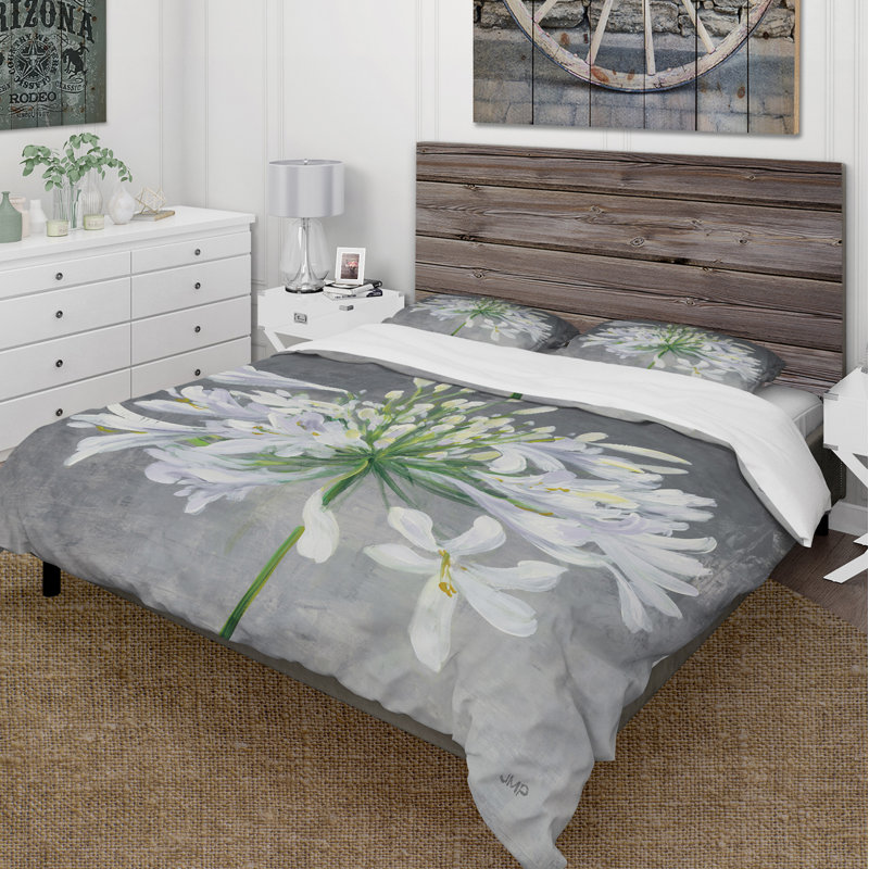 Flower Cleome Splash I - Traditional Floral Duvet Cover Set - Microfiber Polyester, Full/Queen Duvet Cover + 2 Shams