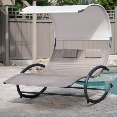 Double chaise longue