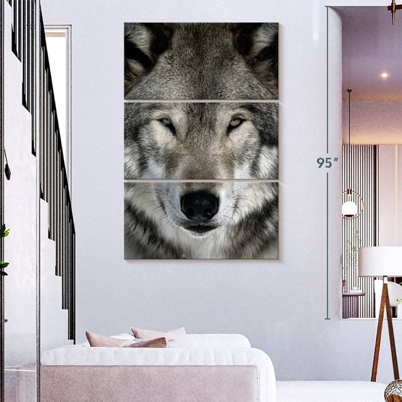 Brampt Gray Wolf Head, 74" H x 48" W