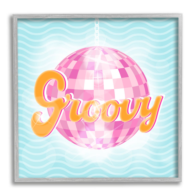 «Groovy Retro Disco Ball Stripes On Wood» par Martina Pavlova, impression, H 24 po x l 24 po, Estampe numérique Farmhouse