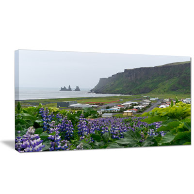 " Icelandic Town Vik "