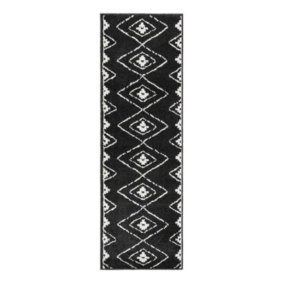 Latitude Run® Vefsna Nikolis Rug Black