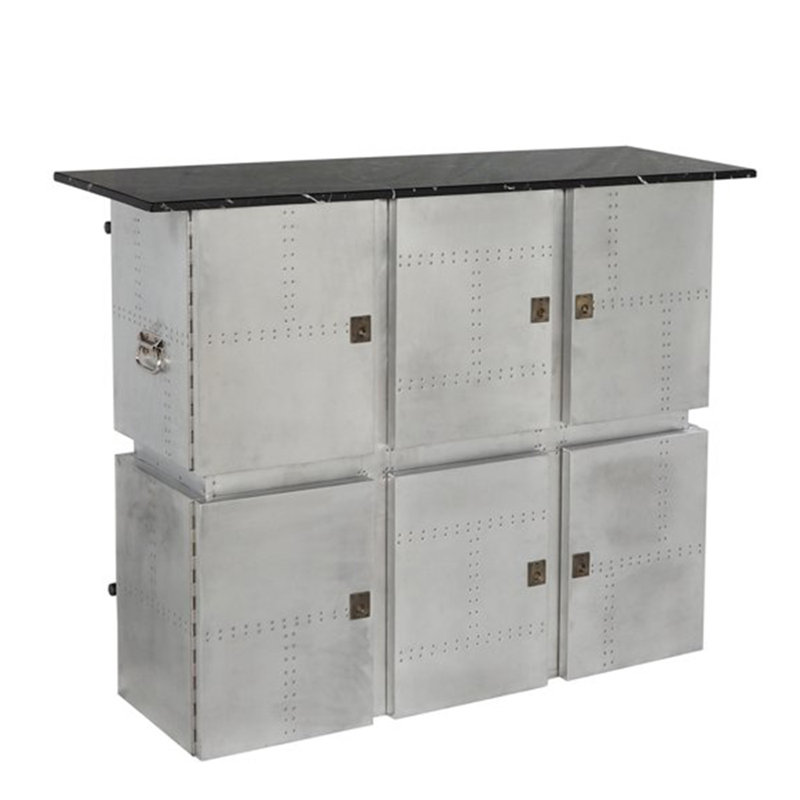 Bar en aluminium