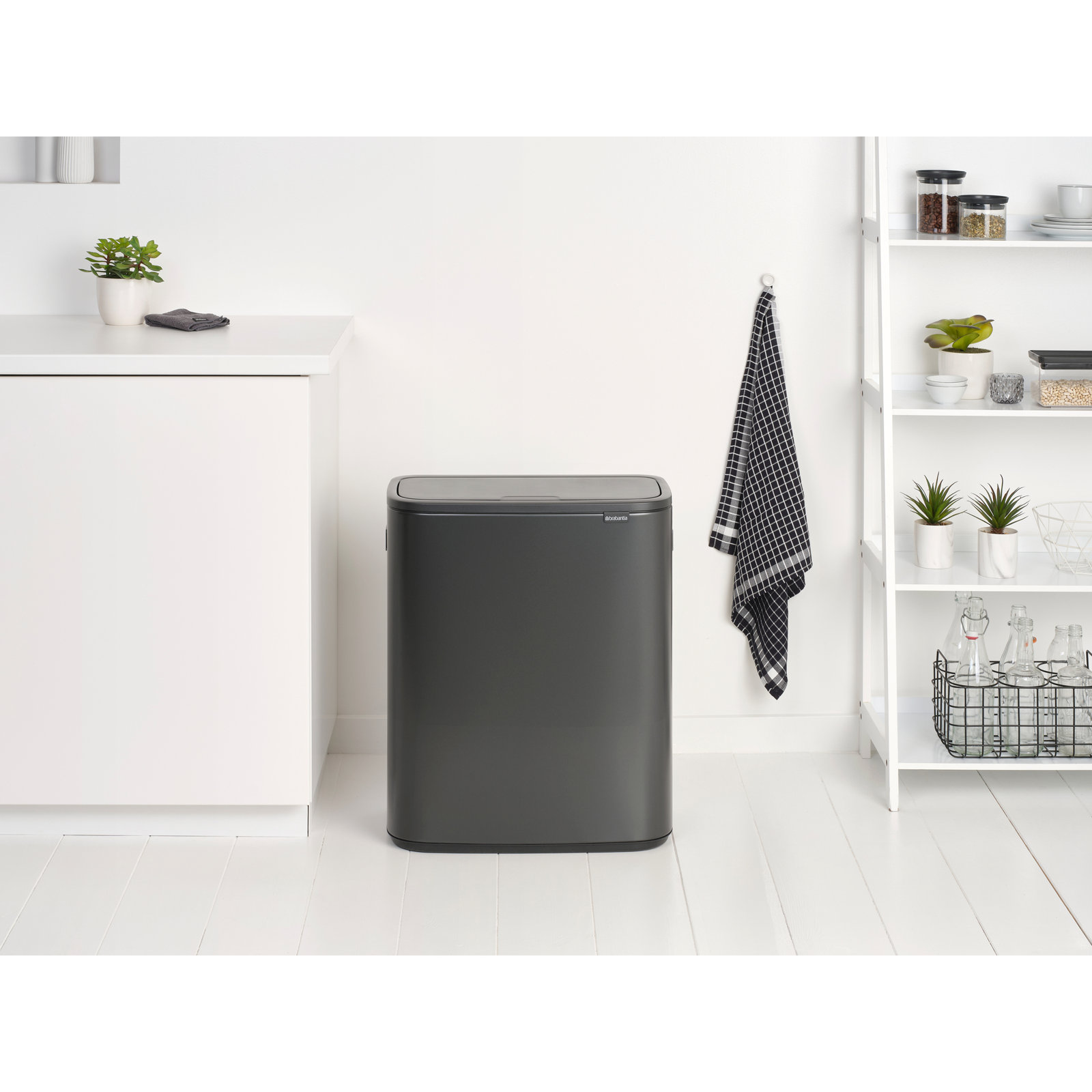 Brabantia Bo 16gal Touch Top Trash Can, Confident Gray