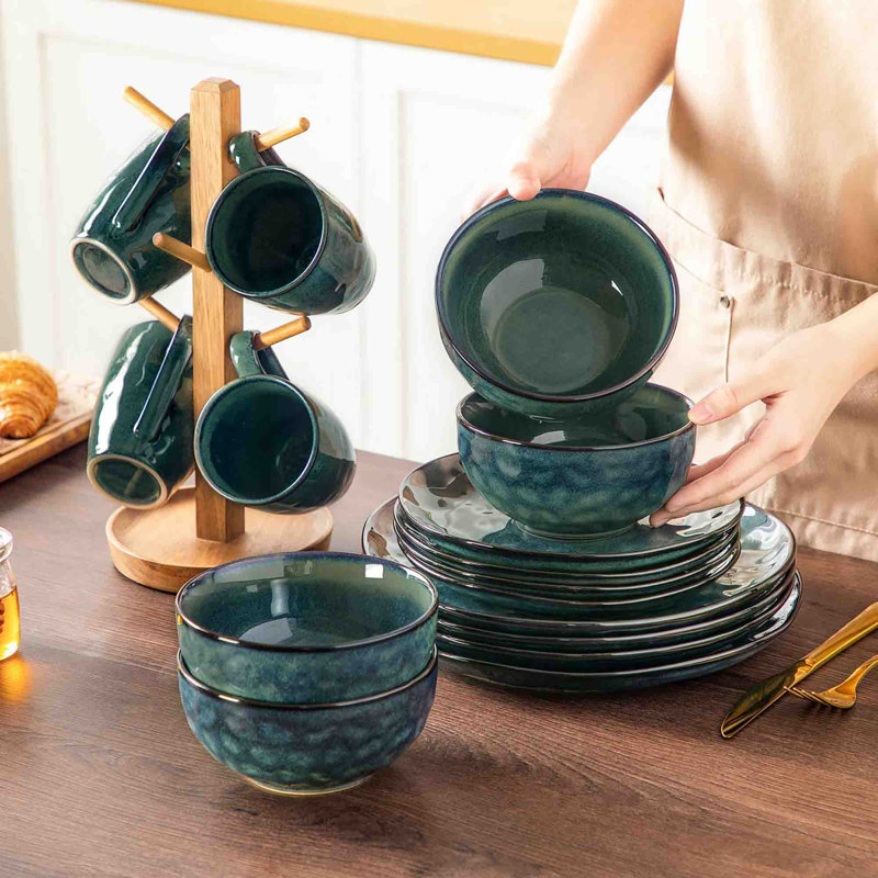 16 Piece Dinnerware Set - Service for 4, Green