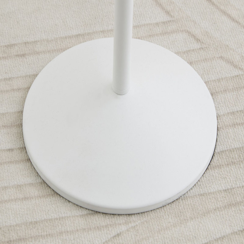 Lampe de lecture contemporaine à DEL Isabella avec contrôle tactile, trois niveaux de luminosité et alimentation USB Type-C Isabella