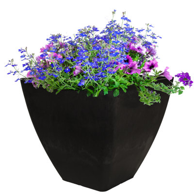 Mary Pot Planter