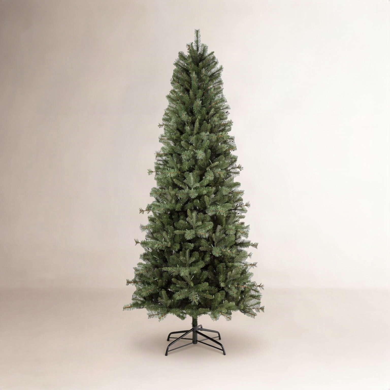 Grand 7.5' Pre-Lit Pine Christmas Tree
