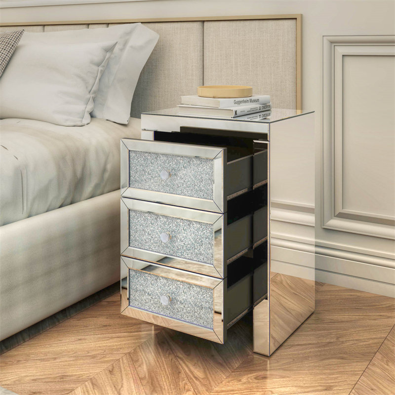 Curtis-Lee 17.7'' W Nightstand