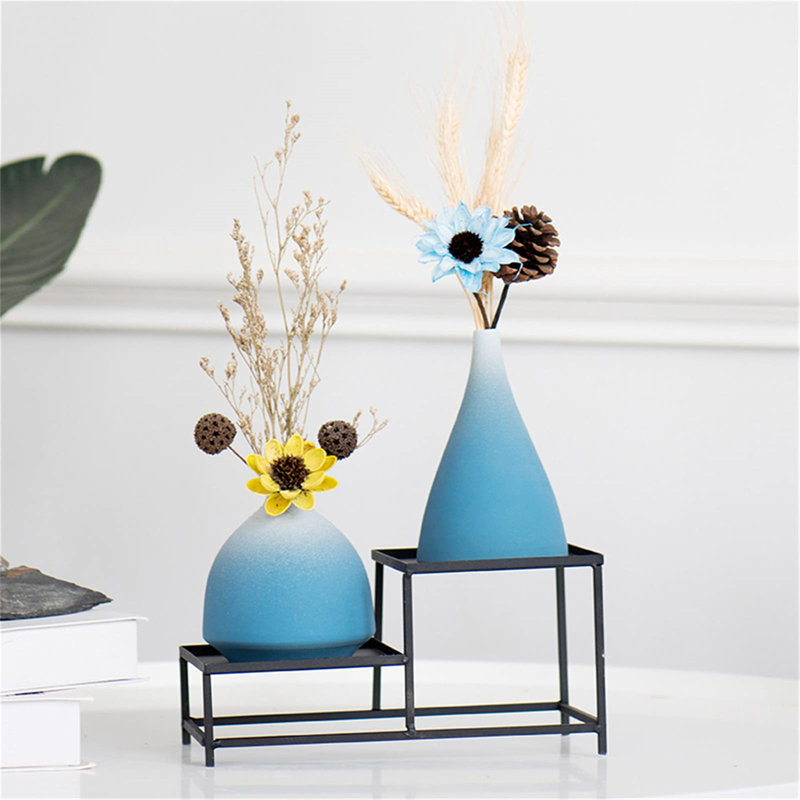 Aigars Handmade Ceramic Table Vase