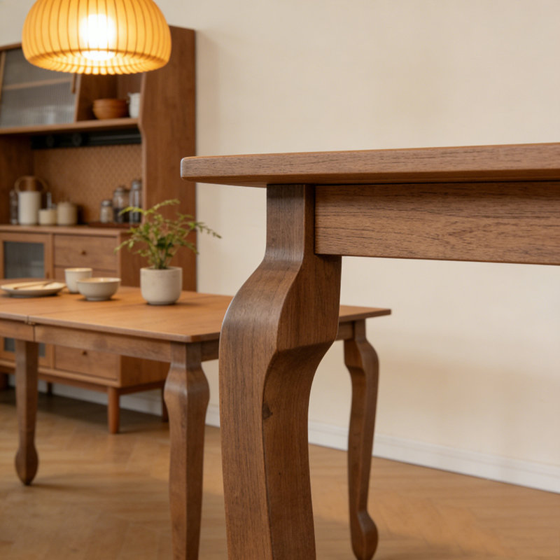 Table à manger, Noyer