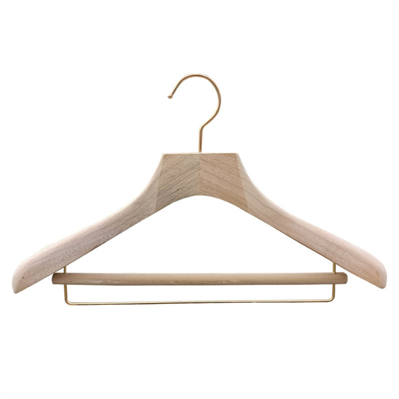 Cintre en bois de camphre naturel Aromacraft, 10