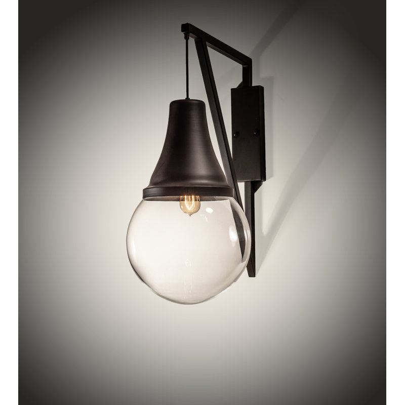 Aideen 1 - Light Armed Sconce