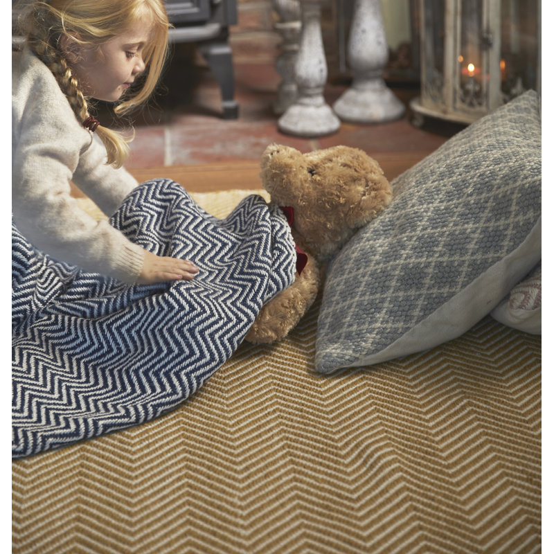 Declue Throw Blanket, Navy