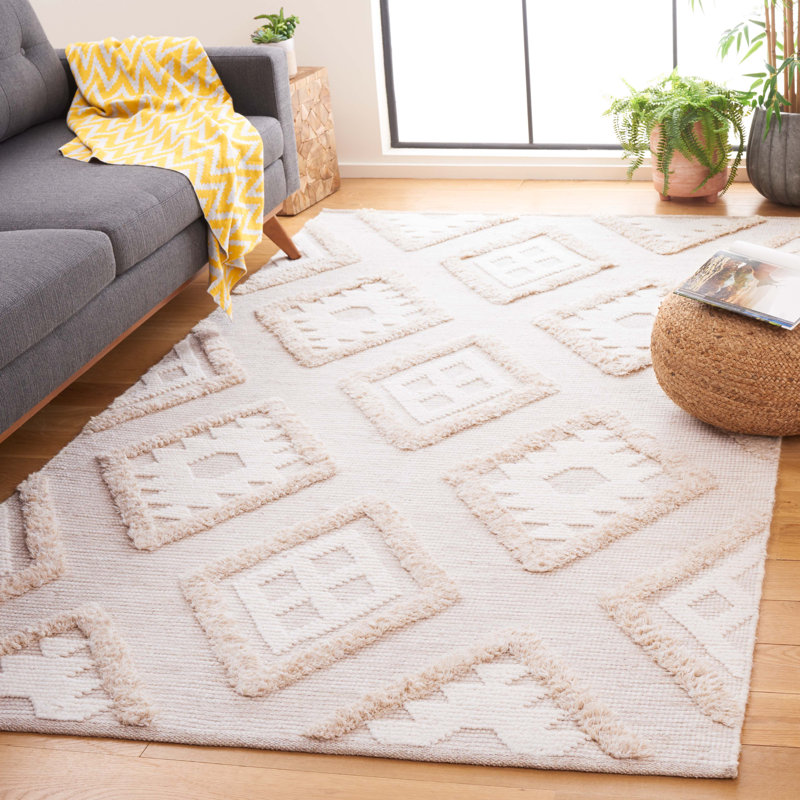 Keslie Hand Woven Wool Pile Geometric Rug, Rectangle 5' x 8'