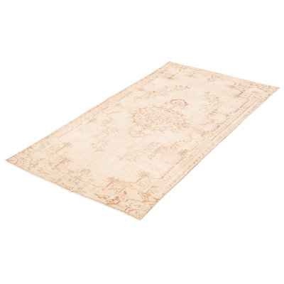 Tapis ivoire Natanya Vintage 4 pi 7 po x 8 pi 6 po