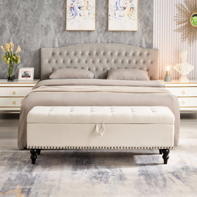 Banc de lit en tissu beige de 59 po, espace de rangement disponible, design contemporain pour un salon avec rangement, et couloir, chambre, chambre à coucher polyvalent