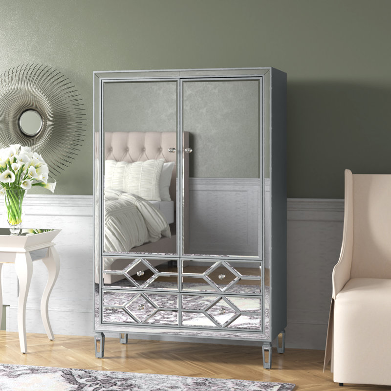 Armoire Bashaw, Argent argent