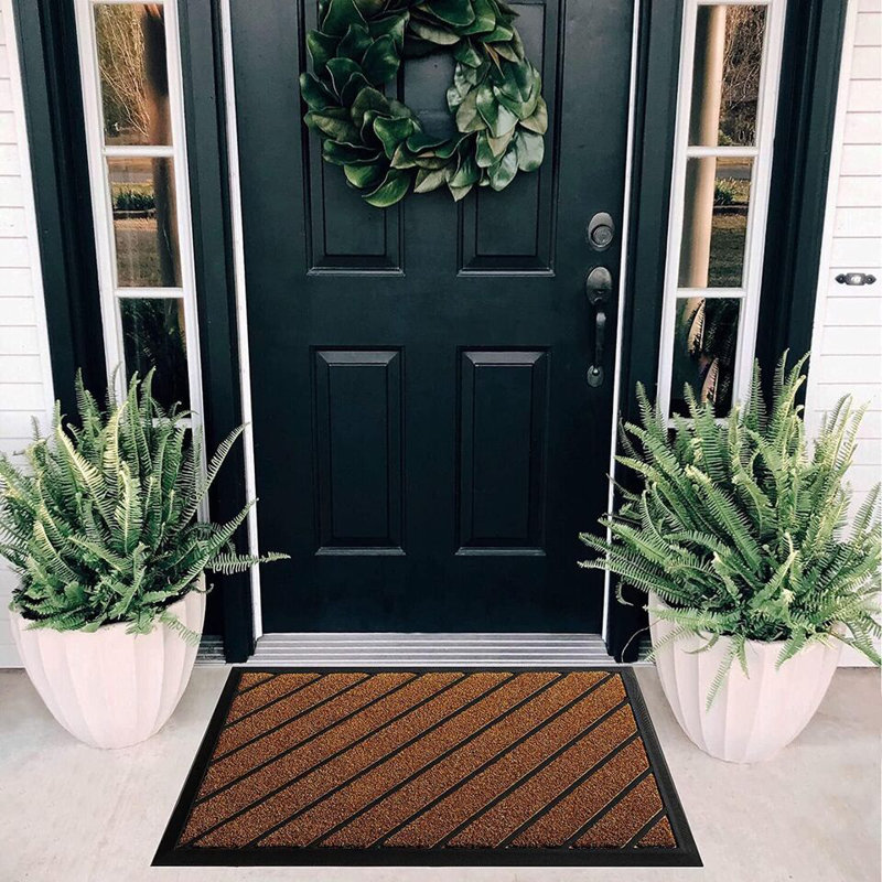 Nijia Non-Slip Striped Indoor / Outdoor Doormat, Brown