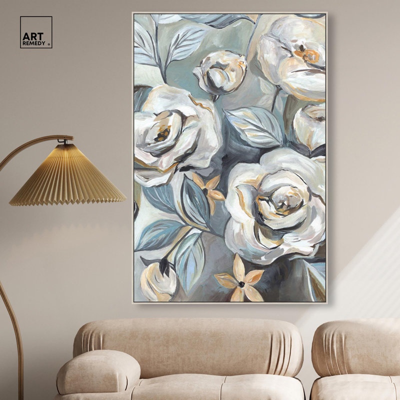 «Grey Delight», art floral élégant par Art Remedy, H 16 po x l 11 po, Cadre flottant, Argent argent