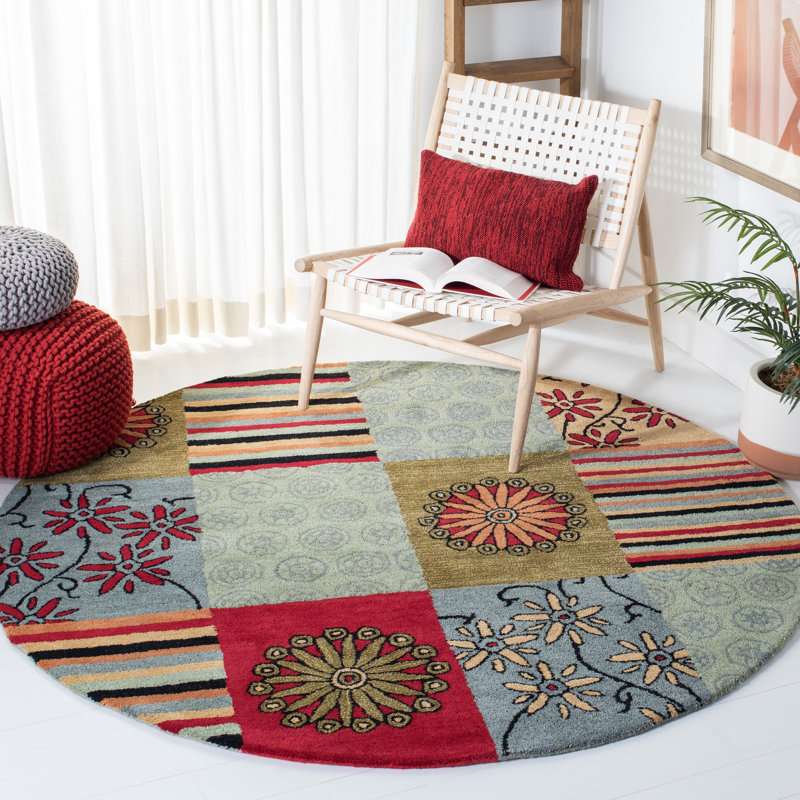 Soho Hand Tufted Wool And Viscose Floral Rug