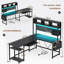 Bureau de jeu en L avec huche, bureau d'ordinateur de coin réversible de 57,5 po avec tablettes de rangement, bureau de jeu avec panneau perforé, lumières à DEL, prise de courant, plateau à clavier-602336161
