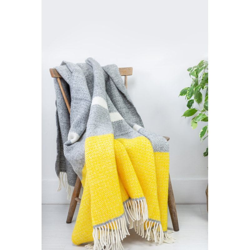 Aallyah Throw Blanket, Grey/Yellow