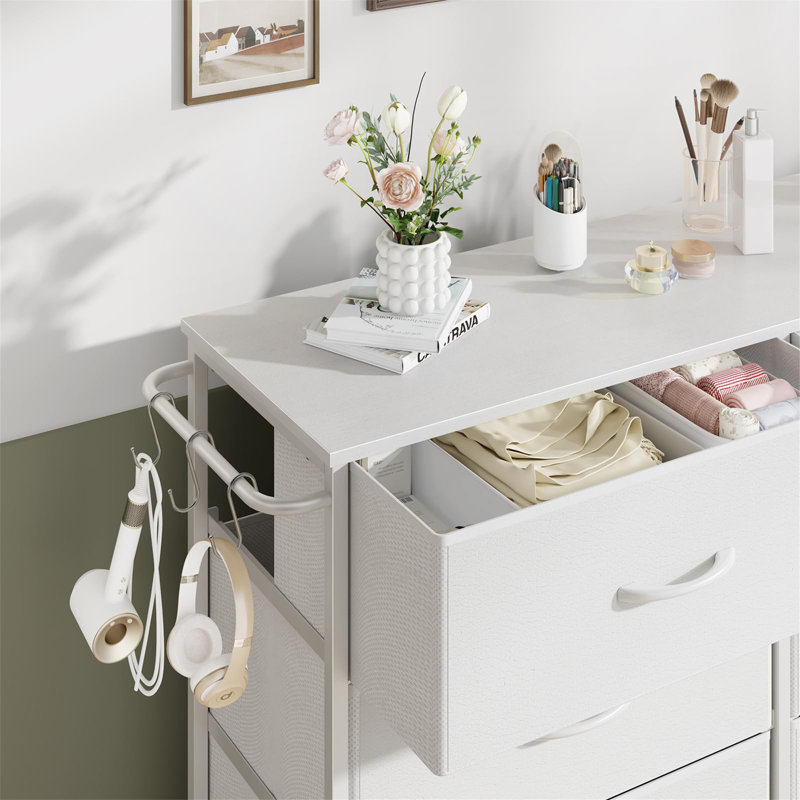 65 cm W Chest of 6 Drawers, White