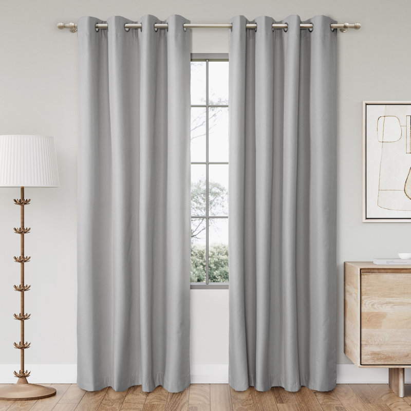 Paire de rideaux 100% occultant avec œillets Landolfo, L 52 po x L 108 po, Argent