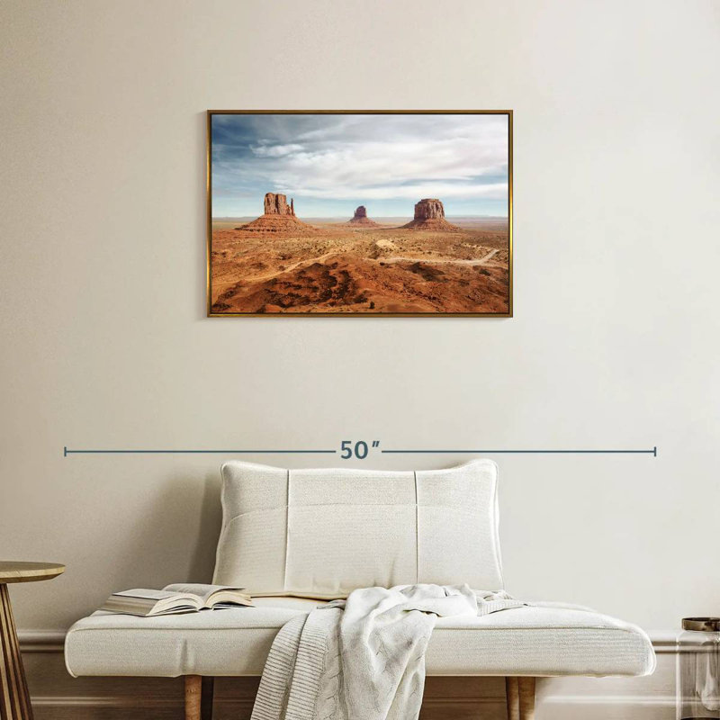 Arizona Monument Valley, Cadre flottant doré, 31 po x 21 po
