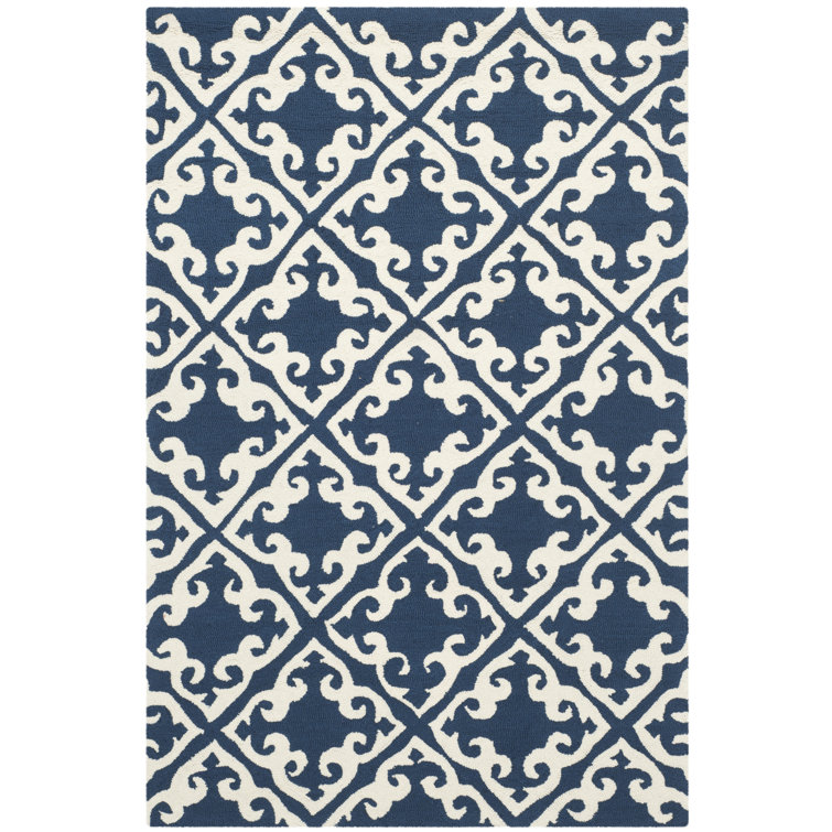 Ez Care Hand Hooked Performance Geometric Rug