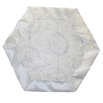 Récapitulatif de doilie 18" brodéed sequins Annabell