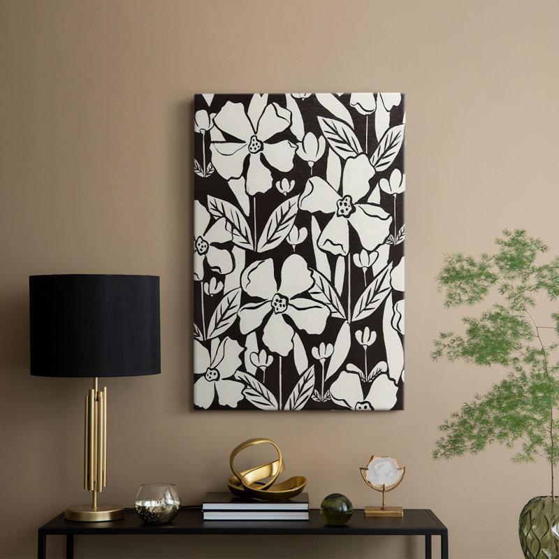 Fleurs dans le jardin II - galerie Cavas sur mesure, H 18 po x l 12 po