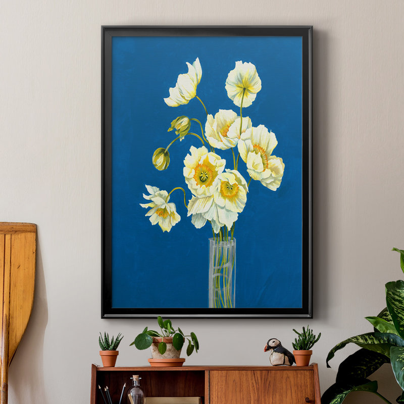 Ice Poppies, reproduction encadrée de qualité supérieure - prête à être accrochée, H 42,5 po x l 30,5 po x P 1 po, Noir