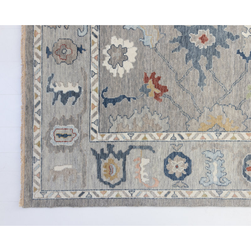 Hand Knotted Wool Floral Area Rug, Rectangle 8' x 10'