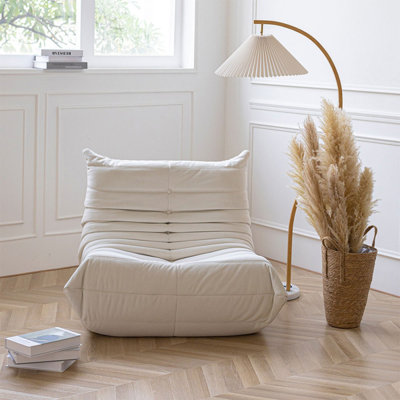 Chaise blanche à coussin 100% polyester