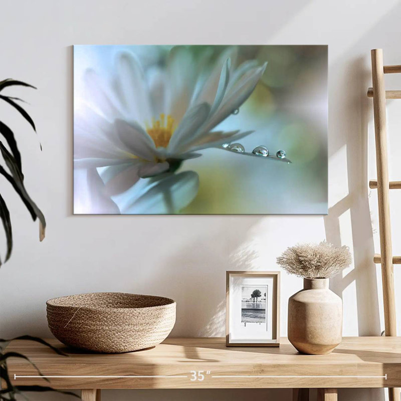 Harnek Light Touch, 16" H x 24" W