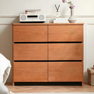 Simple Small-Sized Accent Chest