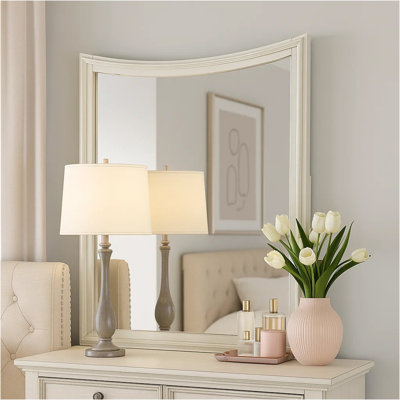 Miroir de commode Kiki, détails courbés moulés, bois massif blanc