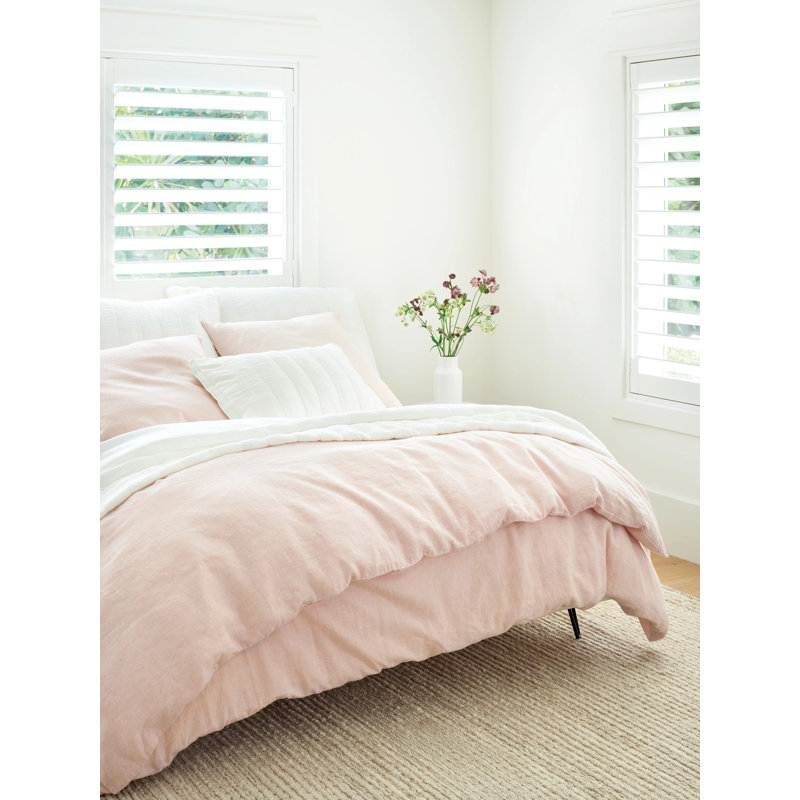 Monet White Quilted Cotton Standard Sham
