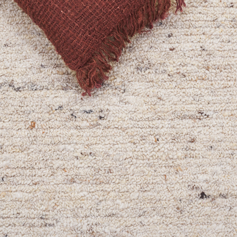 Earthly Hand Tufted Wool Solid Color Indoor Rug, Rectangle 5' x 8'