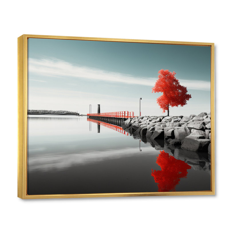Jetée rouge et grise I - impression, Cadre flottant doré, H 34 po x l 44 po x P 1,5 po