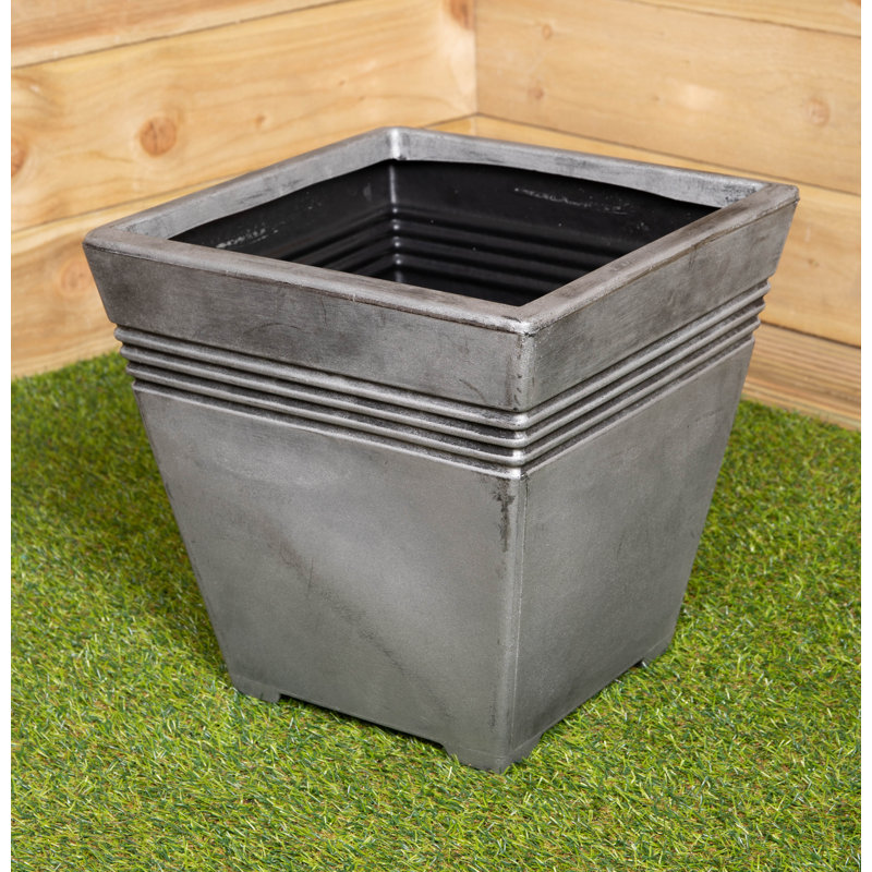 Samuel Alexander Pot Planter