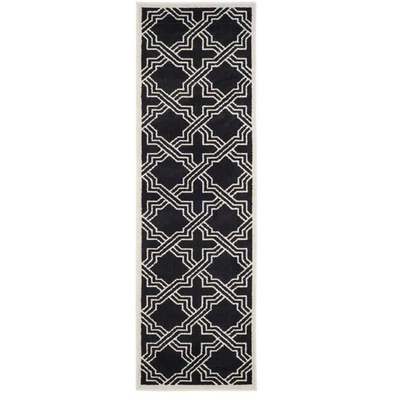 Gere Geometric Black/Cream Indoor / Outdoor Area Rug, Runner 2'3" x 7'