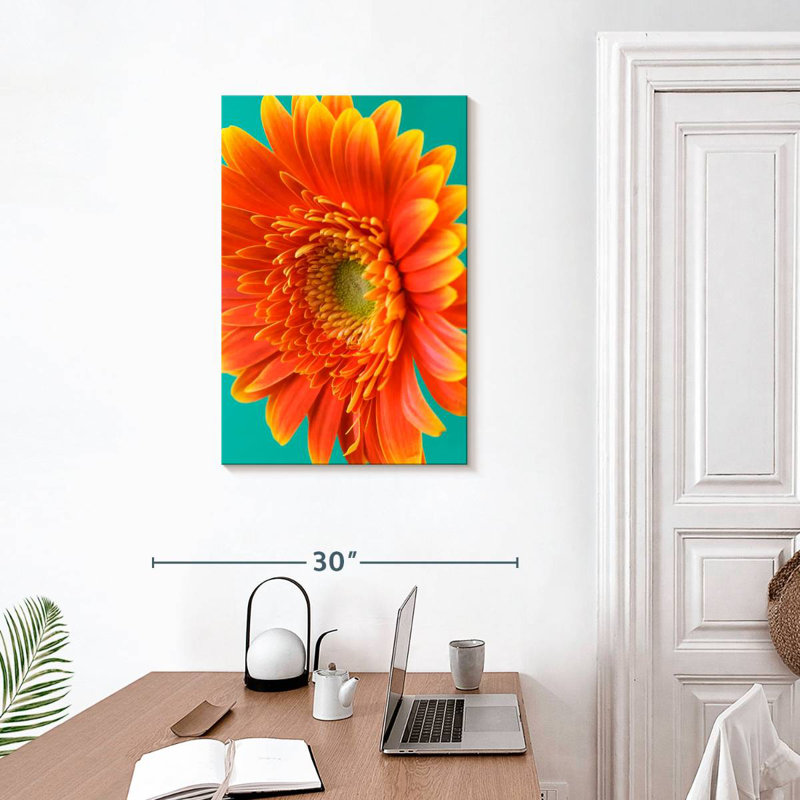 Harnek Orange Gerbera Daisy II, 30" H x 20" W