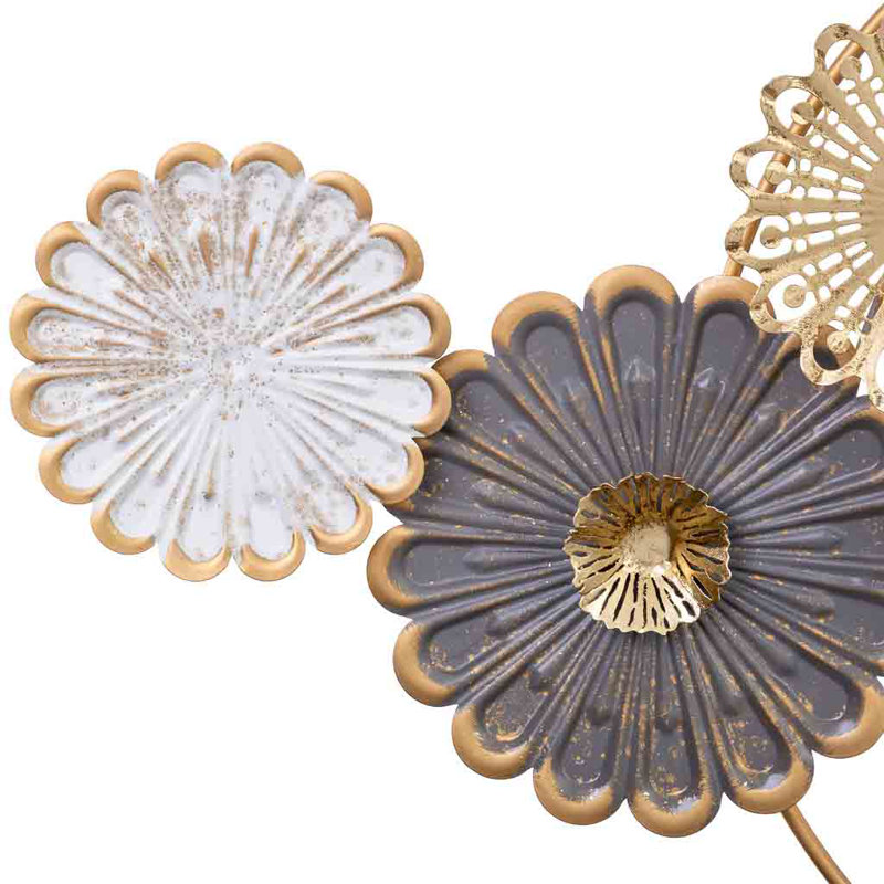Wall Decor on Metal