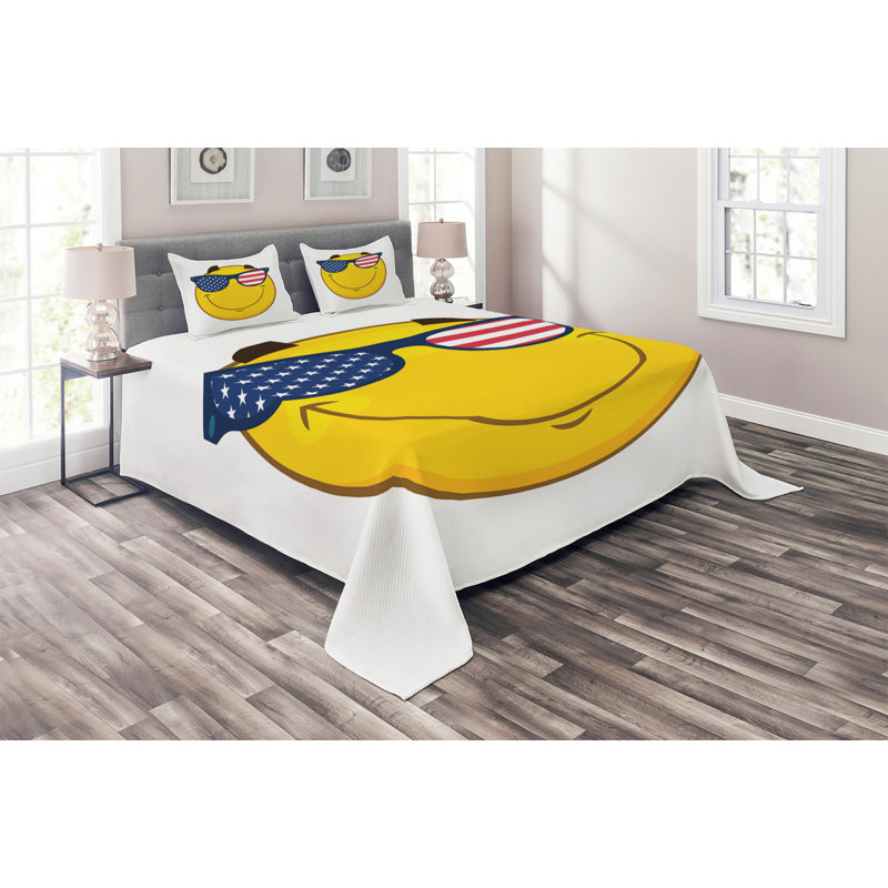 Polyester Coverlet, Queen Bedspread + 2 Shams