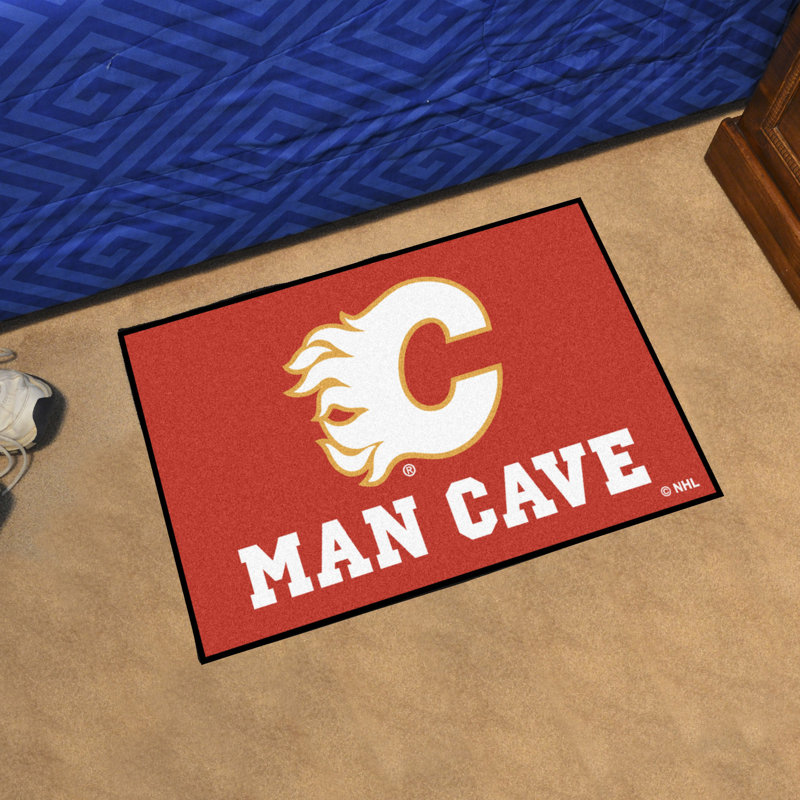 Tapis touffeté LNH, Flames de Calgary, Rectangle 1 pi 7 po x 2 pi 6 po