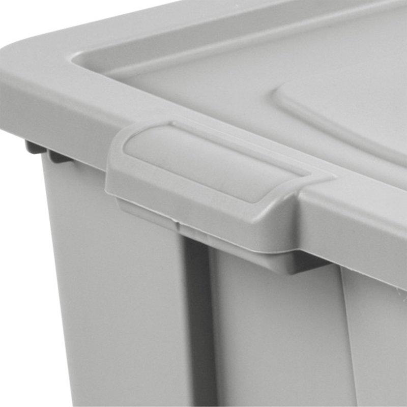 Bac en plastique avec couvercle